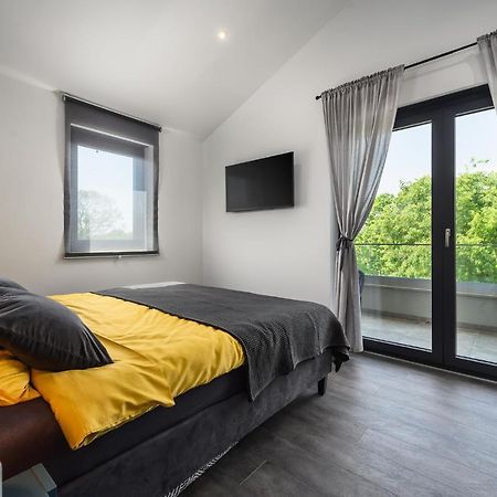 Villa Nobu Mali Vareški Extérieur photo